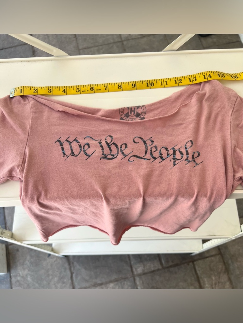Howitzer We The People Pink Women's Graphic Tee Distressed Patriot Small - Picture 6 of 9
